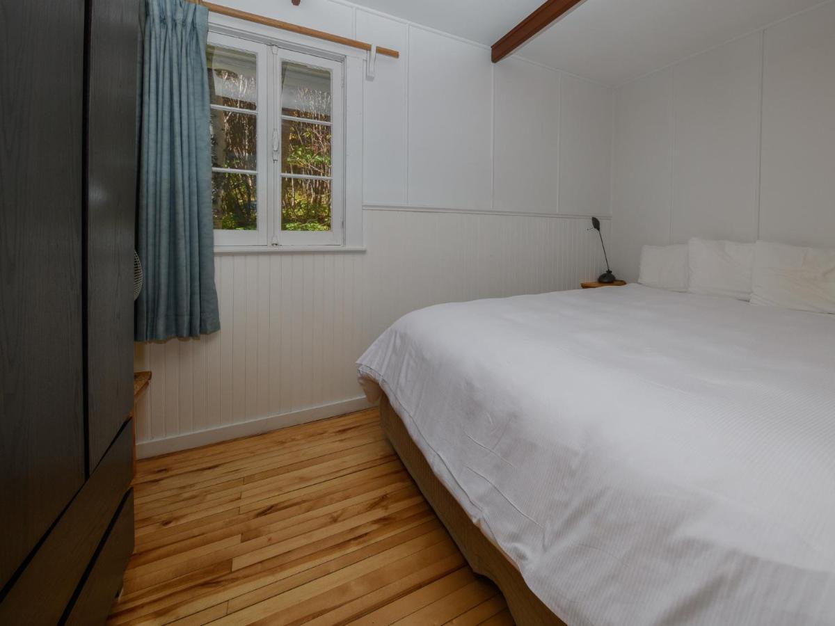 Au Pic De L'Aurore Motel-Chalets Perce Kültér fotó